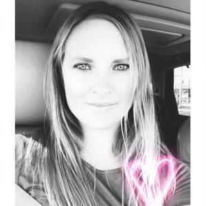 Meet your Posher, Becky